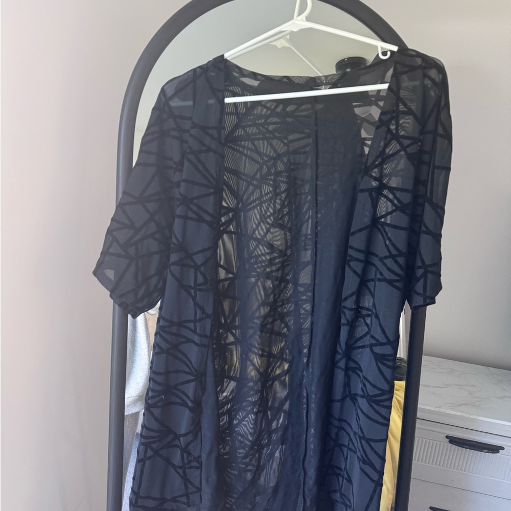 Black Sheer Geometric Kimono
